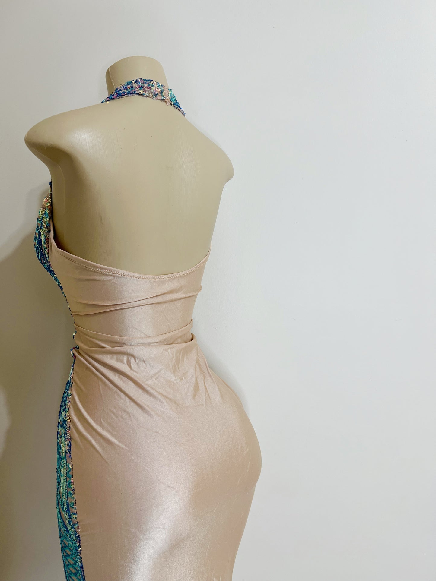 According to the plan dress